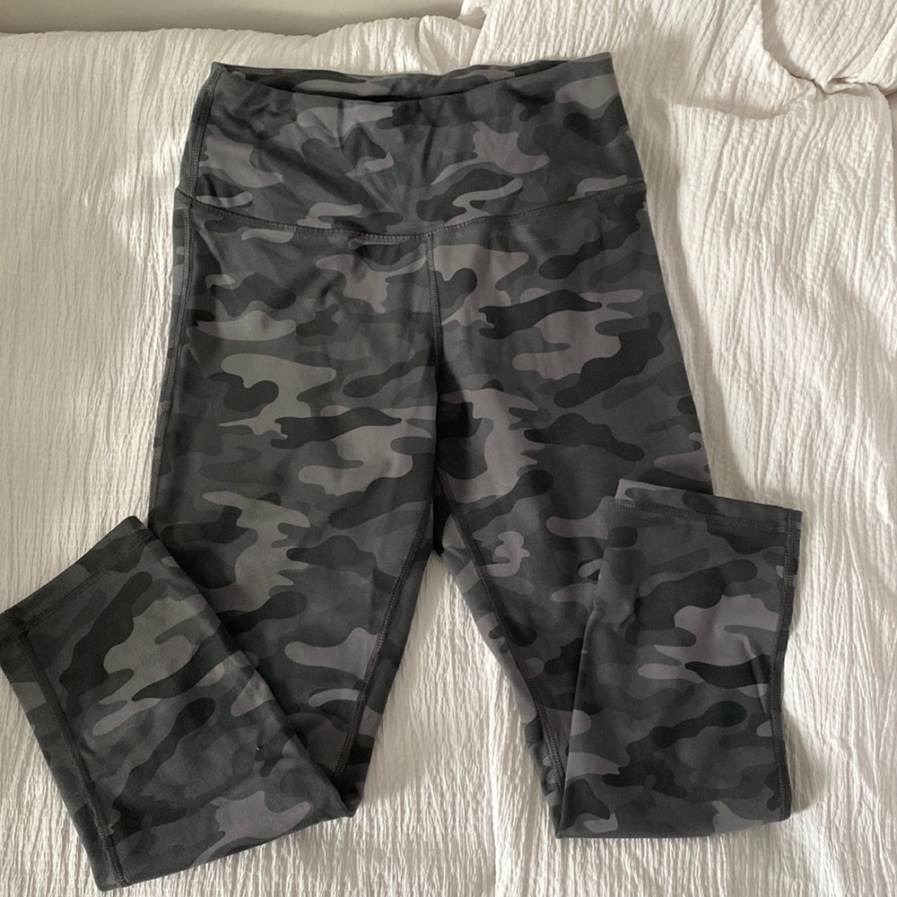 Printed leggings, size small, ankle length